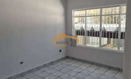 Casa térrea à venda em Osasco/SP, bairro Bela Vista, 2 dormitórios, 2 vagas de garagem