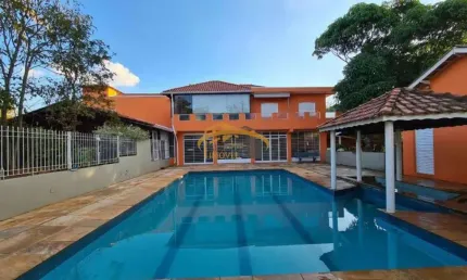 Chácara a venda , Campinas, com 6 dormitórios, sendo 3 suíte, área com churrasqueira, piscina, pomar , area verde.