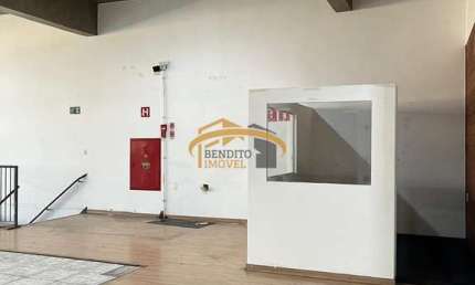 Salão comercial em Presidente Altino 550m², 4 salas, 4 banheiros, Sobreloja, Osasco, Centro