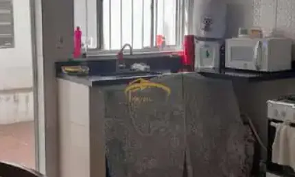 Sobrado à venda no Centro de Osasco, com 2 dormitórios e 1 vaga de garagem