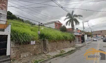 Excelente terreno próximo ao centro de carapicuiba com 1.000m² em aclive .