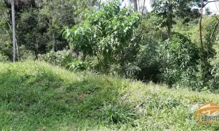 Terreno para venda em condomínio fechado, Vargem Grande.