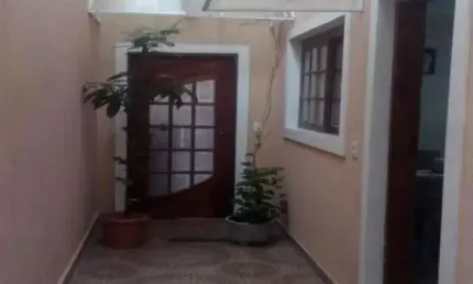 Sobrado com 3 dorm, 1 suite master com hidro e 4 vagas.