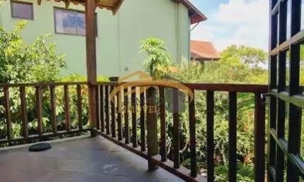 OPORTUNIDADE ÚNICA! EXCLUSIVIDADE. Casa em condomínio fechado com 4 dormitórios, 3 suítes, 6 Vagas e espaço para piscina e espaço gourmet