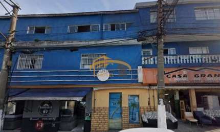 Prédio para renda, Bussocaba, com 2 salões e 2 residências.