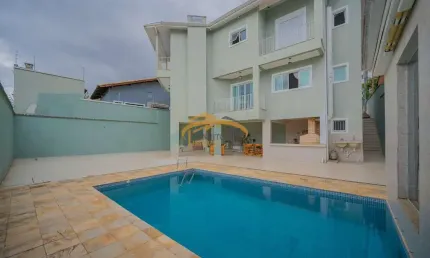 Sobrado com 4 dormitórios, sendo 2 suíte, 8 vagas de garagens , piscina, sauna, churrasqueira, city bussocaba