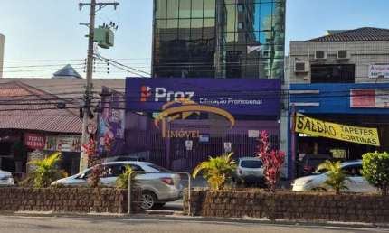Prédio Comercial d para Locação no Centro de Osasco-SP: 12 salas, 8 Banheiros, 15 Vagas de Garagem e 1.180,00 m² de Área