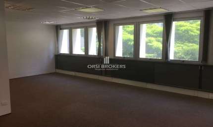 Casa comercial para alugar na Alameda Campinas, 463, Jardim Paulista, São Paulo