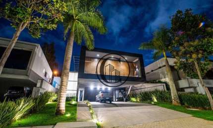 Sobrado com 3 dormitórios à venda, 414 m² por R$ 3.890.000,00 - Alphaville Nova Esplanada - Votorantim/SP