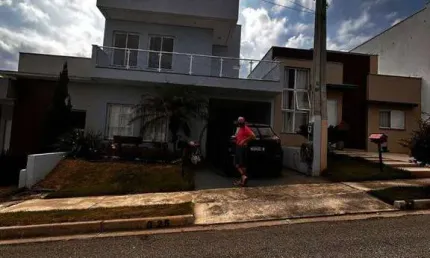 Sobrado com 3 dormitórios à venda, 120 m² por R$ 795.000,00 - Condomínio Terras de São Francisco - Sorocaba/SP