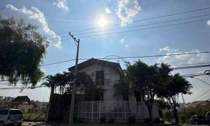 Sobrado com 4 dormitórios para alugar, 569 m² por R$ 11.000,00/mês - Campolim - Sorocaba/SP