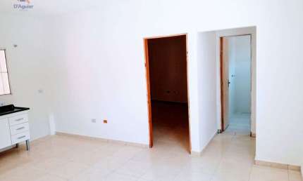 Casa com 1 quarto para alugar na Rua Viana, 102, Vila Ayrosa, São Paulo