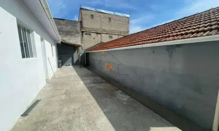 Casa com 2 quartos para alugar na Avenida Lasar Segall, 353, Vila Celeste, São Paulo