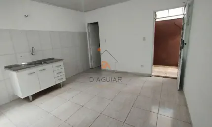 Casa de vila com 40m², localizada na Vila Mazzei com 1 dormitório !!!