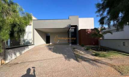 Casa Alto Padrão em Residencial Jardim do Jatobá, Hortolândia/SP