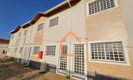 Casa com 2 dormitórios à venda, 61 m² por R$ 250.000,00 - Vergani - Pouso Alegre/MG