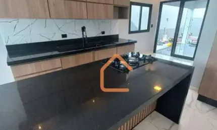 Casa com 3 dormitórios à venda, 180 m² por R$ 1.300.000,00 - Serra Morena - Pouso Alegre/MG