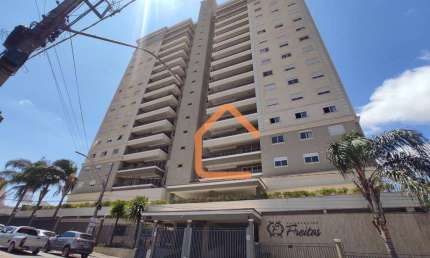 Apartamento com 3 dormitórios à venda, 157 m² por R$ 950.000 - Centro - Pouso Alegre/MG