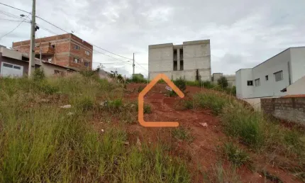 Terreno à venda, 209 m² por R$ 120.000 - Parque Real - Pouso Alegre/MG