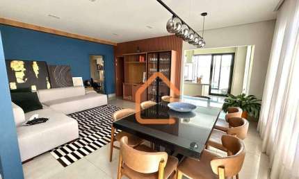 Casa com 4 dormitórios à venda, 300 m² por R$ 1.900.000 - Las Palmas - Pouso Alegre/MG