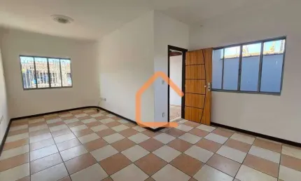 Casa com 3 dormitórios à venda, 119 m² por R$ 450.000 - Jardim Aureliano - Pouso Alegre/MG