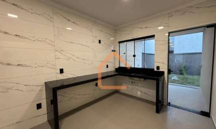 Casa com 3 dormitórios à venda, 92 m² por R$ 525.000 - Parque Real - Pouso Alegre/MG