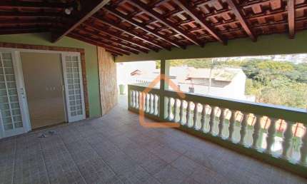 Casa com 3 dormitórios para alugar, 153 m² por R$ 3.500,00 - Santa Clara - Pouso Alegre/MG