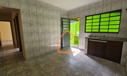 Casa com 3 dormitórios à venda, 109 m² por R$ 300.000 - Foch II - Pouso Alegre/MG