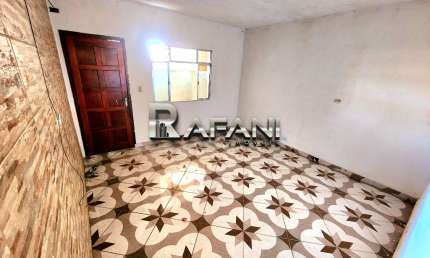 CASA TÉRREA COM ENTRADA COMPARTILHADA DISPONÍVEL PARA LOCAÇÃO NO JARDIM CAMARGO, MAUÁ/SP