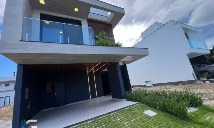 Duplex exclusivo no condomínio fechado Costa do Sol, Deltaville - Biguaçu