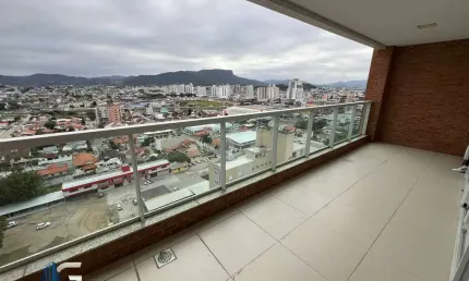 Apartamento centro de palhoça - 3 dormitórios 2 vagas de garagem com 177 m²