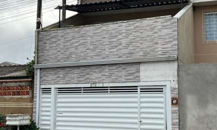 Casa com 3 quartos à venda no Campo de Santana, Curitiba 