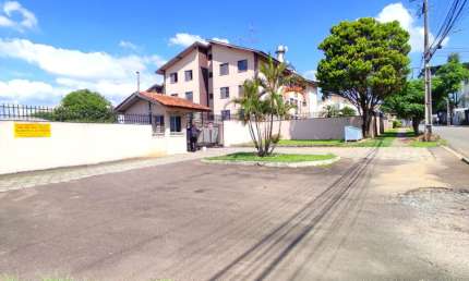 BELO APARTAMENTO SEMI-MOBILIADO, COM SACADA E CHURRASQUEIRA NO NOVO MUNDO
