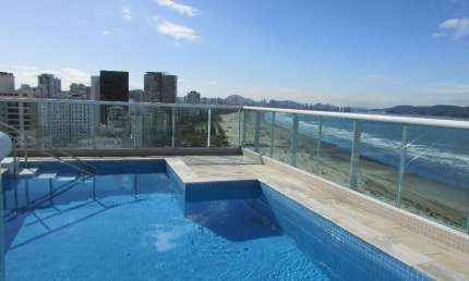 Residencial L´orizzonte, em frente à praia, em Santos