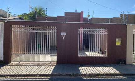 Casa à venda 3 Quartos, 1 Suite, 4 Vagas, 240M², Residencial JK, Cuiabá - MT