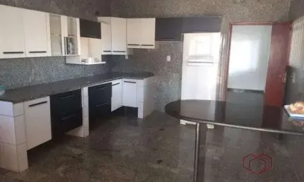 Casa à venda 5 Quartos, 4 Suites, 6 Vagas, 1300M², Santa Rosa, Cuiabá - MT