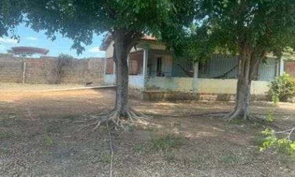Chácara à venda 2 Quartos, Cohab Santa Clara, Várzea Grande - MT