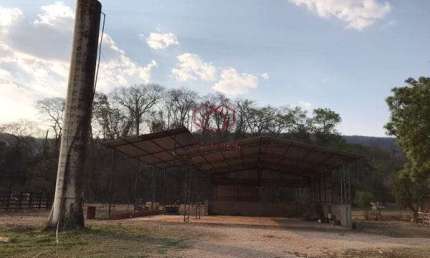 Chácara à venda 3 Quartos, 670M², Centro, Barra do Bugres - MT