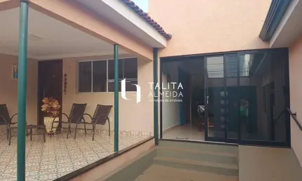 Casa Térrea no Centro de Sertãozinho – Excelente Estado e Pronta para Morar!