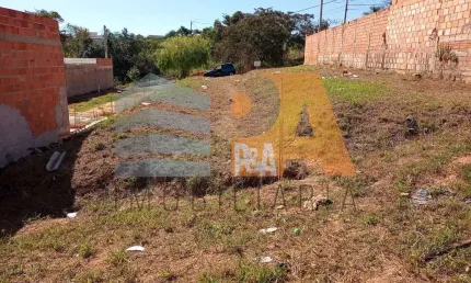 Terreno à venda na Vila Primavera, Jaguariúna  por R$ 120.000