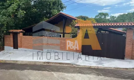 Casa com 2 quartos à venda no Loteamento São Pedro, Jaguariúna  por R$ 700.000