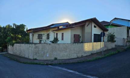 Casa com 6 quartos à venda na Rua Otto Weiss, 526, Cruzeiro, Rio Negrinho por R$ 490.000