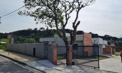 Casa com 2 quartos à venda na Rua Olívio Belich, Centro, Campo do Tenente por R$ 240.000