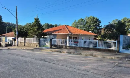 Casa com 3 quartos à venda na rua prefeito hugo fischer, 51, bela vista, rio negrinho por r$ 490.000