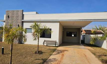 Casa em Condomínio para Venda em Águas de Santa Bárbara, Santa Barbara Resort Residence, 3 dormitórios, 1 suíte, 3 banheiros, 2 vagas