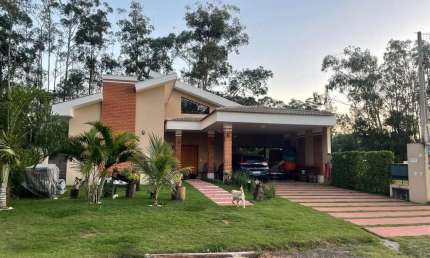 Casa em Condomínio para Venda em Águas de Santa Bárbara, Santa Barbara Resort Residence, 3 dormitórios, 3 suítes, 4 banheiros, 2 vagas