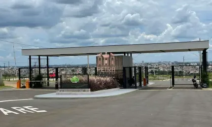 Terreno à venda no Jardim Santa Rosa, Nova Odessa 
