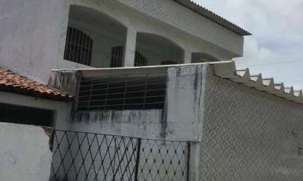 Excelente Casa Duplex, 04 Quartos, 03 Vagas no Ipsep, Aceito Imóvel ou Carro