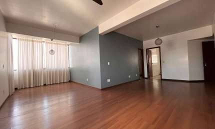 Apartamento com 3 quartos à venda na Rua Coronel João Notini, Centro, Divinópolis