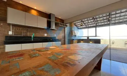 Cobertura de Luxo no Centro de Divinópolis-MG: 3 Quartos, 1 Suíte, 3 Salas, Área Gourmet e Vista Privilegiada!